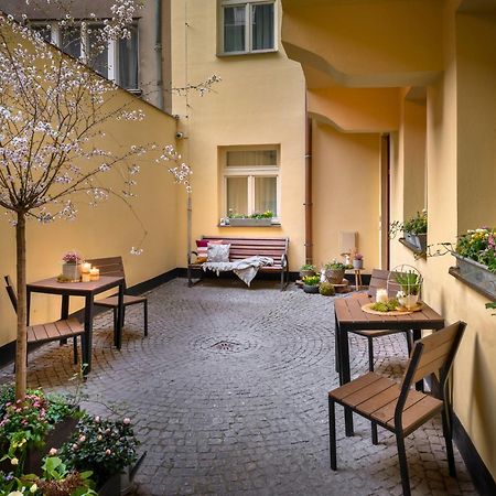 4 Elements Apartments Prague Exterior photo